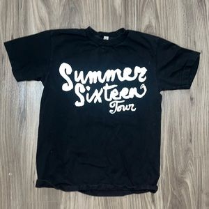 Women’s small Drake summer sixteen  your t shirt